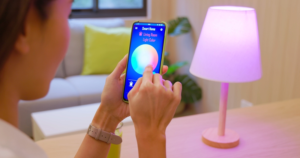 What are the main benefits of installing smart lighting