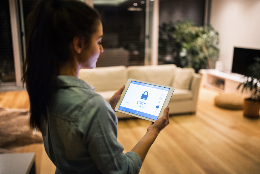 What is a smart lighting system
