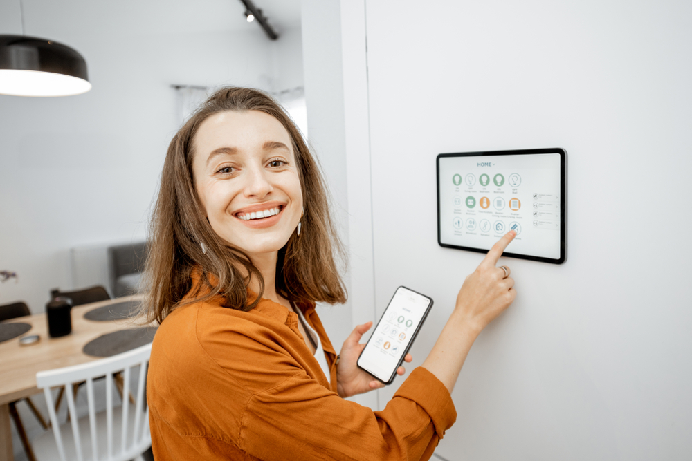 how do smart home lights work